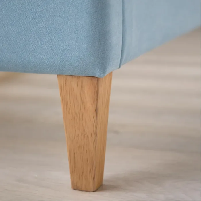 Polsterbett 140x200 - Doppelbett mit hohem Kopfteil - Farbe: Hellblau