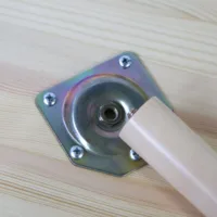 Moderner Nierentisch in Natur - Wohnliches Highlight mit ausdrucksstarker Holzmaserung