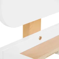 Kinderbett 90x200 - Holzbett mit einem Bettrahmen in Weiß und Elementen in Natur