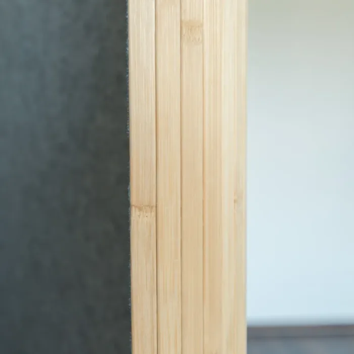 Raumtrenner 250 cm Breite 200 cm Höhe - Sichtschutz aus Bambus im Wellenformat - Farbe: Braun