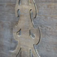 Raumteiler - Paravent 3 teilig aus Holz mit edlen Ornamenten und Verzierungen - Farbe: Braun