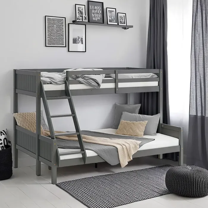 Etagenbett mit zwei Liegeflächen - 90x200 und 140x200 - Doppelstockbett aus Vollholz - Farbe: Grau